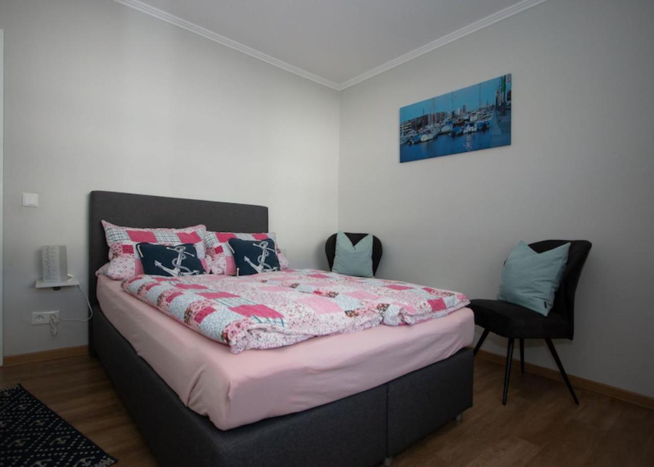Ferienwohnung Breitschuhs Havenwelten Bremerhaven Exterior photo